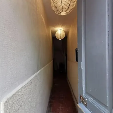 2 Pieces Au Coeur De / Rue Des Bains * Trouville-sur-Mer