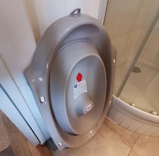 2 Pieces Au Coeur De / Rue Des Bains * Trouville-sur-mer